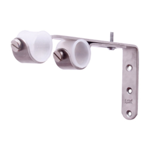 pipe-curtain-bracket-1